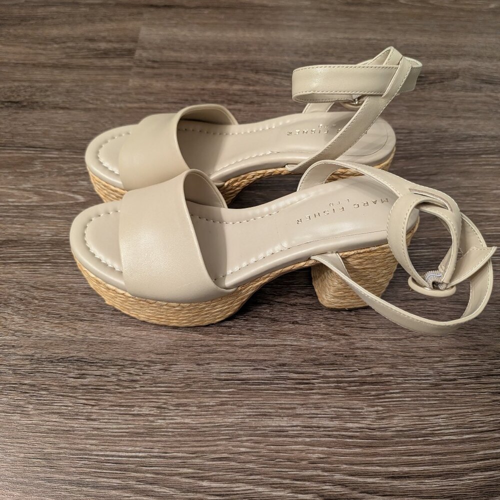 Marc Fisher LTD Neutral Cream Leather Platform Espadrille Sandals NWOT